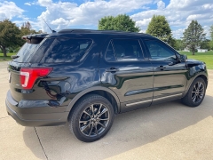 Used 2018 Ford Explorer 4d SUV 4WD XLT at Rooster Auto Sales near Vinton, IA