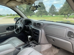 Used 2005 Chevrolet Trailblazer EXT 4d SUV 4WD LT at Rooster Auto Sales near Vinton, IA