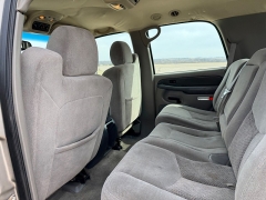 Used 2003  Chevrolet Tahoe 4d SUV 4WD Z71 at Rooster Auto Sales near Vinton&comma; IA