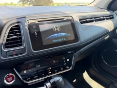 Used 2017  Honda HR-V 4d SUV AWD EX-L Navigation at Rooster Auto Sales near Vinton&comma; IA