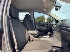 Used 2015 GMC Acadia 4d SUV AWD SLE-2 at Rooster Auto Sales near Vinton, IA