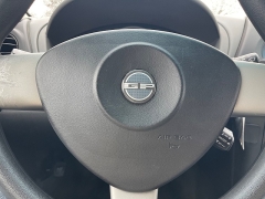 Used 2005  Pontiac Grand Prix 4d Sedan at Rooster Auto Sales near Vinton&comma; IA