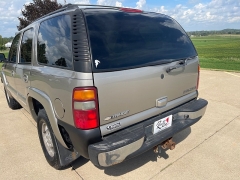Used 2003 Chevrolet Tahoe 4d SUV 4WD LT at Rooster Auto Sales near Vinton, IA