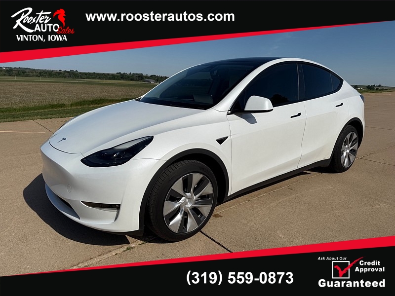 Used 2023  Tesla Model Y Long Range AWD at Rooster Auto Sales near Vinton&comma; IA