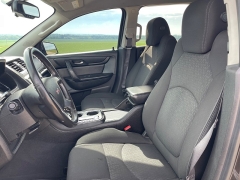 Used 2015 GMC Acadia 4d SUV AWD SLE-2 at Rooster Auto Sales near Vinton, IA