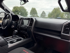 Used 2016  Ford F-150 4WD SuperCrew Lariat 5 1&sol;2 at Rooster Auto Sales near Vinton&comma; IA