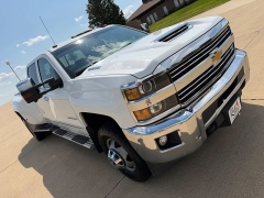 Used 2019  Chevrolet Silverado 3500 4WD Crew Cab LTZ DRW at Rooster Auto Sales near Vinton&comma; IA