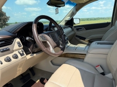 Used 2016  GMC Yukon XL 4d SUV 4WD Denali at Rooster Auto Sales near Vinton&comma; IA