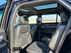 Used 2017  Ford Explorer 4d SUV 4WD Limited at Rooster Auto Sales near Vinton&comma; IA