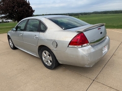 Used 2011  Chevrolet Impala &lpar;Fleet&rpar; 4d Sedan LS at Rooster Auto Sales near Vinton&comma; IA