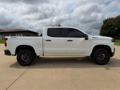 Used 2019  Chevrolet Silverado 1500 4WD Crew Cab LT Trail Boss at Rooster Auto Sales near Vinton&comma; IA