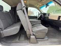 Used 2007  Chevrolet Silverado 2500 2WD Ext Cab LT1 at Rooster Auto Sales near Vinton&comma; IA