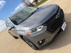 Used 2021  Chevrolet Traverse AWD 4dr RS at Rooster Auto Sales near Vinton&comma; IA
