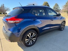 Used 2019  Nissan Kicks 4d SUV FWD SR Premium at Rooster Auto Sales near Vinton&comma; IA