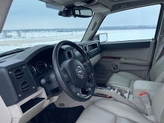 Used 2007  Jeep Commander 4d SUV 4WD Limited HEMI at Rooster Auto Sales near Vinton, IA