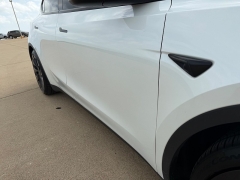Used 2021  Tesla Model Y Performance AWD at Rooster Auto Sales near Vinton&comma; IA