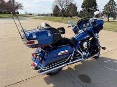 Used 2010  Harley Davidson Motorcycle at Rooster Auto Sales near Vinton&comma; IA