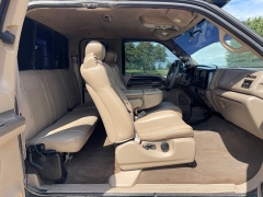 Used 2002 Ford Super Duty F-250 4WD Supercab Lariat at Rooster Auto Sales near Vinton, IA