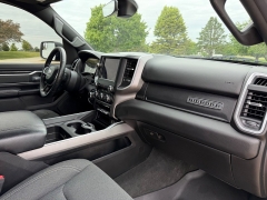 Used 2020  Ram 1500 4WD Crew Cab Big Horn at Rooster Auto Sales near Vinton&comma; IA