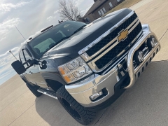 Used 2014  Chevrolet Silverado 2500 4WD Crew Cab LT at Rooster Auto Sales near Vinton&comma; IA