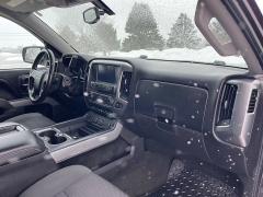 Used 2015  Chevrolet Silverado 1500 4WD Crew Cab LT at Rooster Auto Sales near Vinton, IA