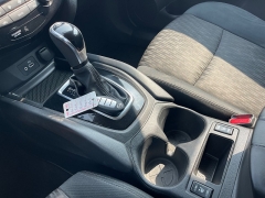 Used 2018 Nissan Rogue 4d SUV AWD SV at Rooster Auto Sales near Vinton, IA