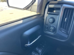 Used 2014  Chevrolet Silverado 1500 4WD Crew Cab LT at Rooster Auto Sales near Vinton&comma; IA