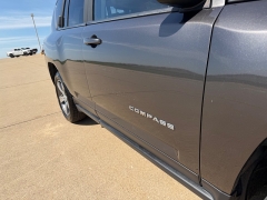 Used 2016  Jeep Compass 4d SUV FWD High Altitude at Rooster Auto Sales near Vinton&comma; IA