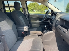 Used 2012 Jeep Compass 4d SUV 4WD Latitude at Rooster Auto Sales near Vinton, IA