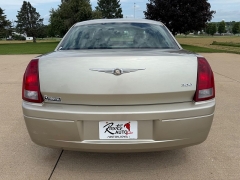 Used 2006  Chrysler 300 4d Sedan Base at Rooster Auto Sales near Vinton&comma; IA