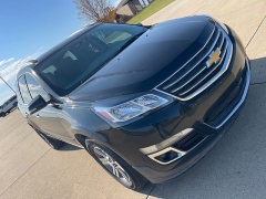 Used 2015  Chevrolet Traverse 4d SUV AWD LT1 at Rooster Auto Sales near Vinton, IA
