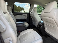 Used 2009  Chevrolet Traverse 4d SUV AWD LTZ at Rooster Auto Sales near Vinton&comma; IA