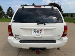 Used 2000  Jeep Grand Cherokee 4d SUV 4WD Limited V8 at Rooster Auto Sales near Vinton&comma; IA