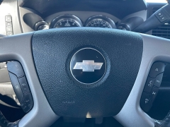Used 2009  Chevrolet Silverado 2500 4WD Crew Cab LT at Rooster Auto Sales near Vinton, IA
