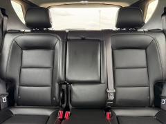Used 2020  Chevrolet Equinox 4d SUV FWD Premier w&sol;1LZ at Rooster Auto Sales near Vinton&comma; IA