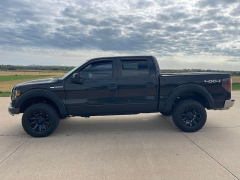 Used 2014  Ford F-150 4WD Supercrew XLT 5 1/2 at Rooster Auto Sales near Vinton, IA