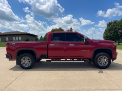 Used 2020 Chevrolet Silverado 2500 4WD Crew Cab High Country Dsl at Rooster Auto Sales near Vinton, IA