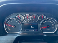 Used 2019  Chevrolet Silverado 1500 4WD Crew Cab LT at Rooster Auto Sales near Vinton&comma; IA