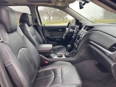 Used 2016  Chevrolet Traverse 4d SUV AWD LT w/2LT at Rooster Auto Sales near Vinton, IA