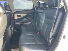 Used 2018  Nissan Murano 4d SUV FWD Platinum at Rooster Auto Sales near Vinton&comma; IA