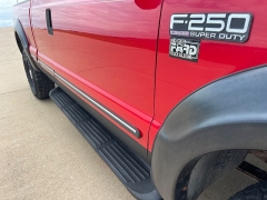 Used 1999 Ford Super Duty F-250 4WD Supercab Lariat at Rooster Auto Sales near Vinton, IA