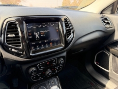 Used 2018  Jeep Compass 4d SUV 4WD Limited at Rooster Auto Sales near Vinton&comma; IA