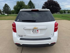 Used 2017 Chevrolet Equinox 4d SUV AWD LT at Rooster Auto Sales near Vinton, IA