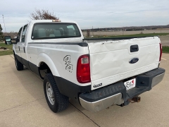 Used 2014  Ford Super Duty F-250 4WD Crew Cab XLT Longbed at Rooster Auto Sales near Vinton, IA