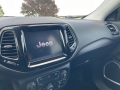 Used 2018 Jeep Compass 4d SUV 4WD Limited at Rooster Auto Sales near Vinton, IA