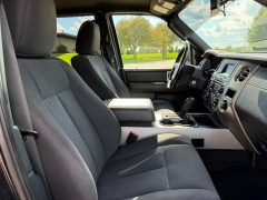 Used 2015  Ford Expedition EL 4d SUV 4WD XLT at Rooster Auto Sales near Vinton&comma; IA