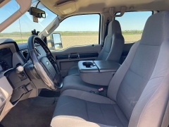 Used 2009 Ford Super Duty F-250 4WD Crew Cab XLT at Rooster Auto Sales near Vinton, IA