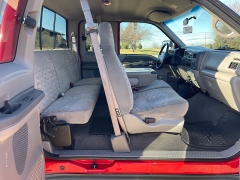 Used 2000  Ford Super Duty F-250 2WD Supercab XLT Longbed at Rooster Auto Sales near Vinton&comma; IA