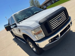 Used 2009 Ford Super Duty F-250 4WD Crew Cab XLT at Rooster Auto Sales near Vinton, IA