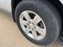 Used 2011  Chevrolet Traverse 4d SUV FWD LT1 at Rooster Auto Sales near Vinton&comma; IA